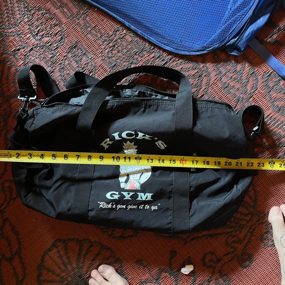 Rick n morty duffel bag - Picture 2 of 9
